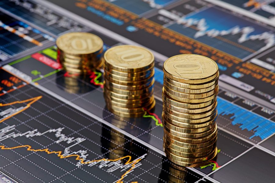 Finanças; cálculos; financeiro; investimentos; poupança; renda variável