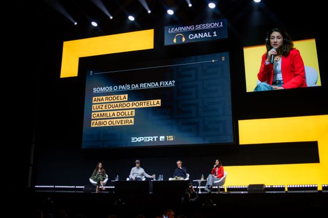 Painel da Expert XP 2025 abordou os impactos do ambiente macroeconômico global e a evolução do mercado de crédito privado